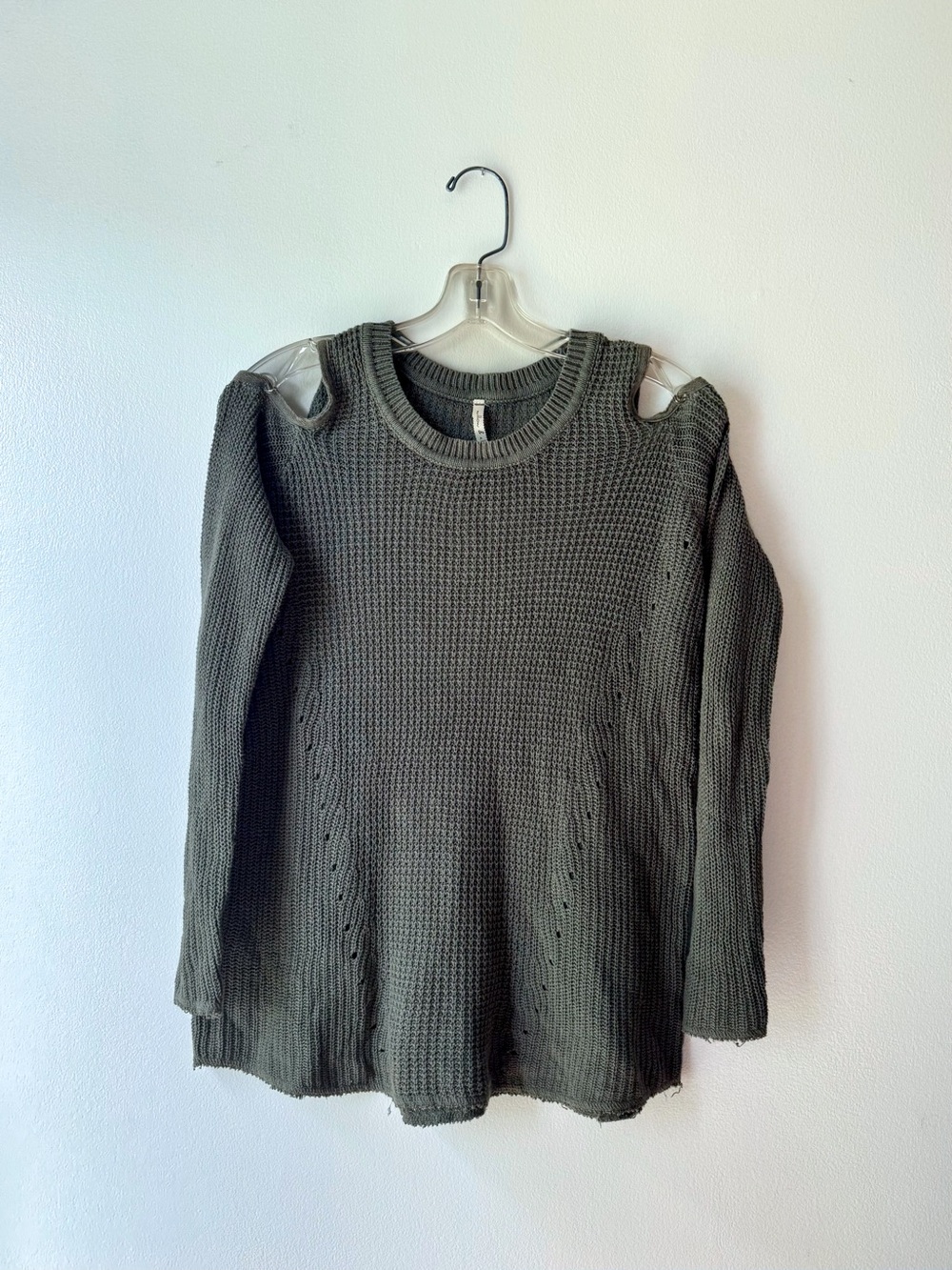Willow & Clay Cold Shoulder Lightweight Sweater in Sage Green - Medium